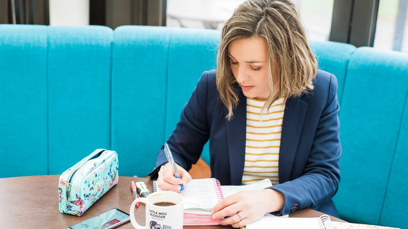 The Enduring Appeal of Daily Blogs: Consistency, Creativity and Connection
